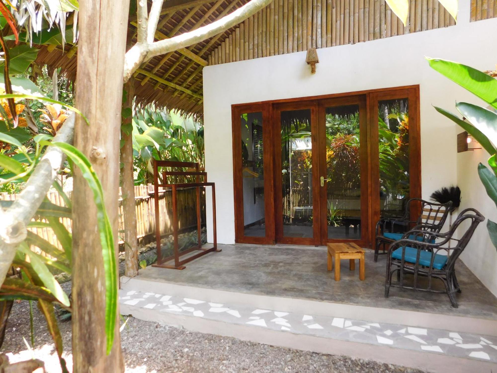 Rnv Eco Resort Bungalows Batukaras Exterior photo
