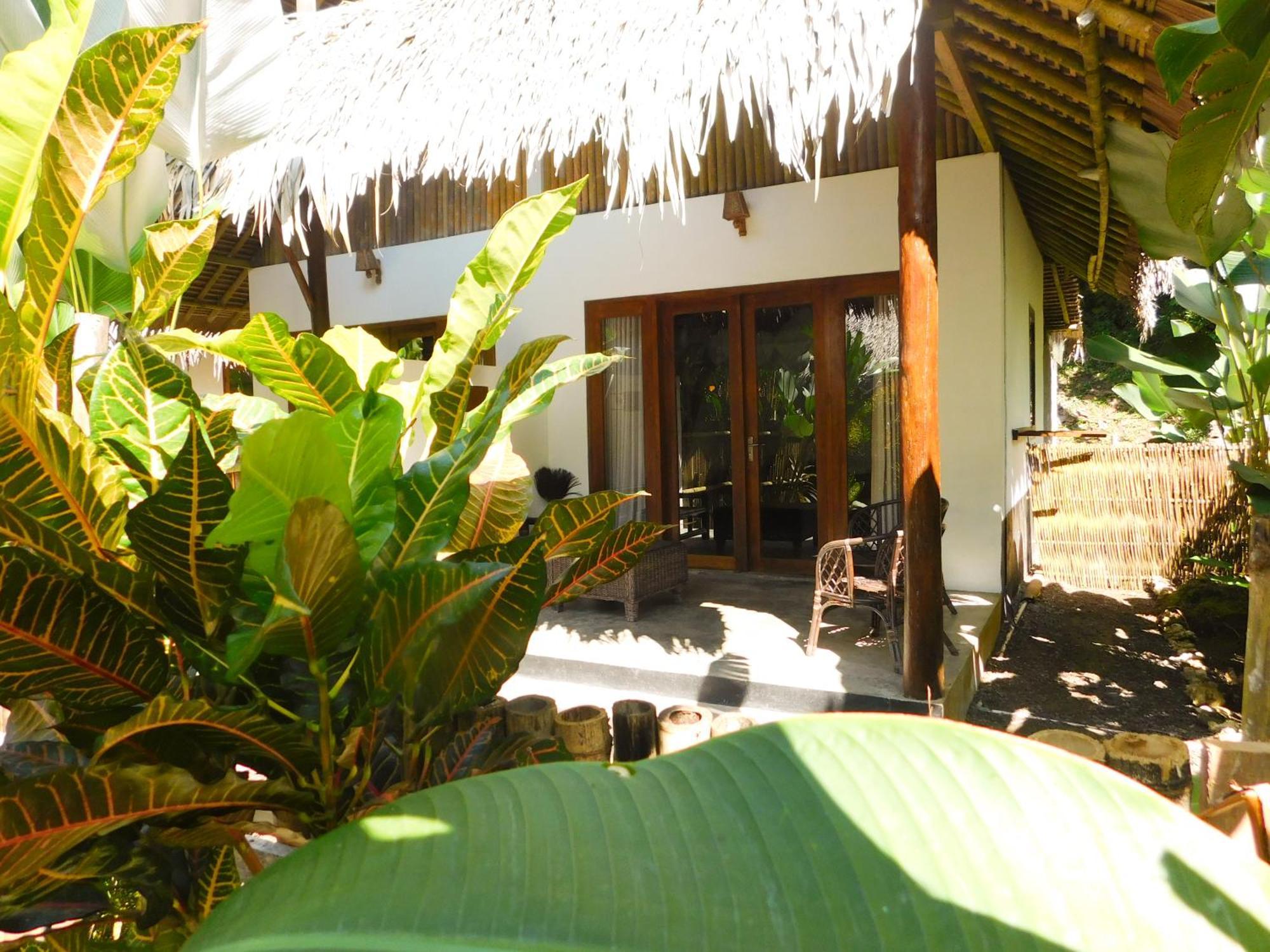 Rnv Eco Resort Bungalows Batukaras Exterior photo