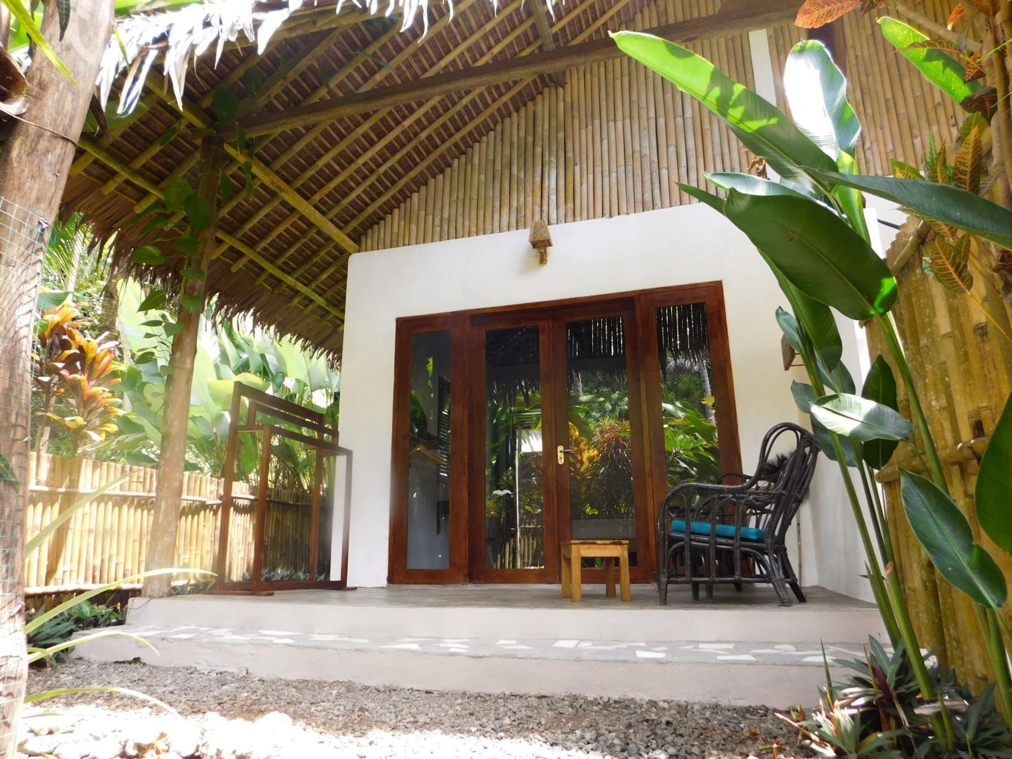 Rnv Eco Resort Bungalows Batukaras Exterior photo