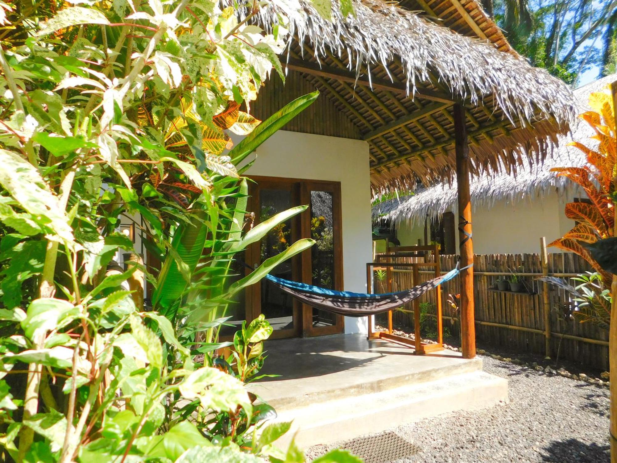 Rnv Eco Resort Bungalows Batukaras Exterior photo